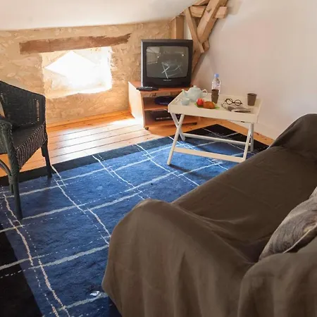 Catus Sleeps 5 Pool Wifi فيلة