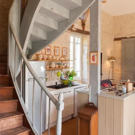 فيلة Catus Sleeps 5 Pool Wifi Catus (Dordogne)